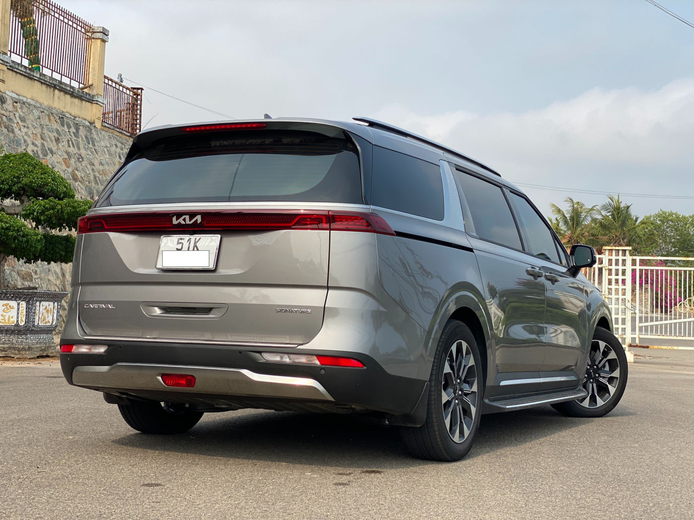 Kia Carnival 2022: Hy sinh cảm giác lái đổi lấy hạnh phúc gia đình - ảnh 2